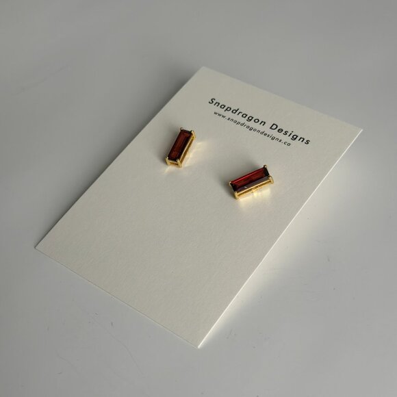 Gold Bar Stud Earrings with Brown Gemstone - Picture 6 of 7
